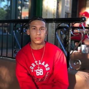 Meet your Posher, Damian